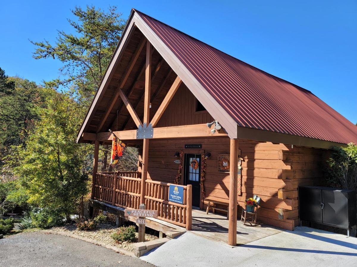 Peaceful Setting Cabin Villa Pigeon Forge Exterior photo
