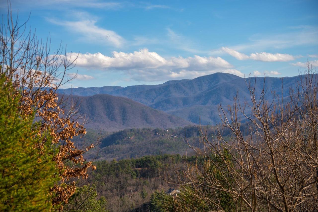 Peaceful Setting Cabin Villa Pigeon Forge Exterior photo