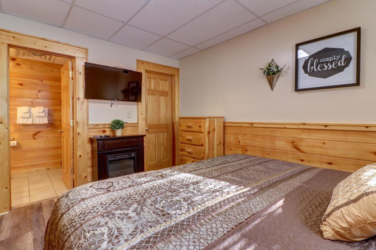 Peaceful Setting Cabin Villa Pigeon Forge Exterior photo